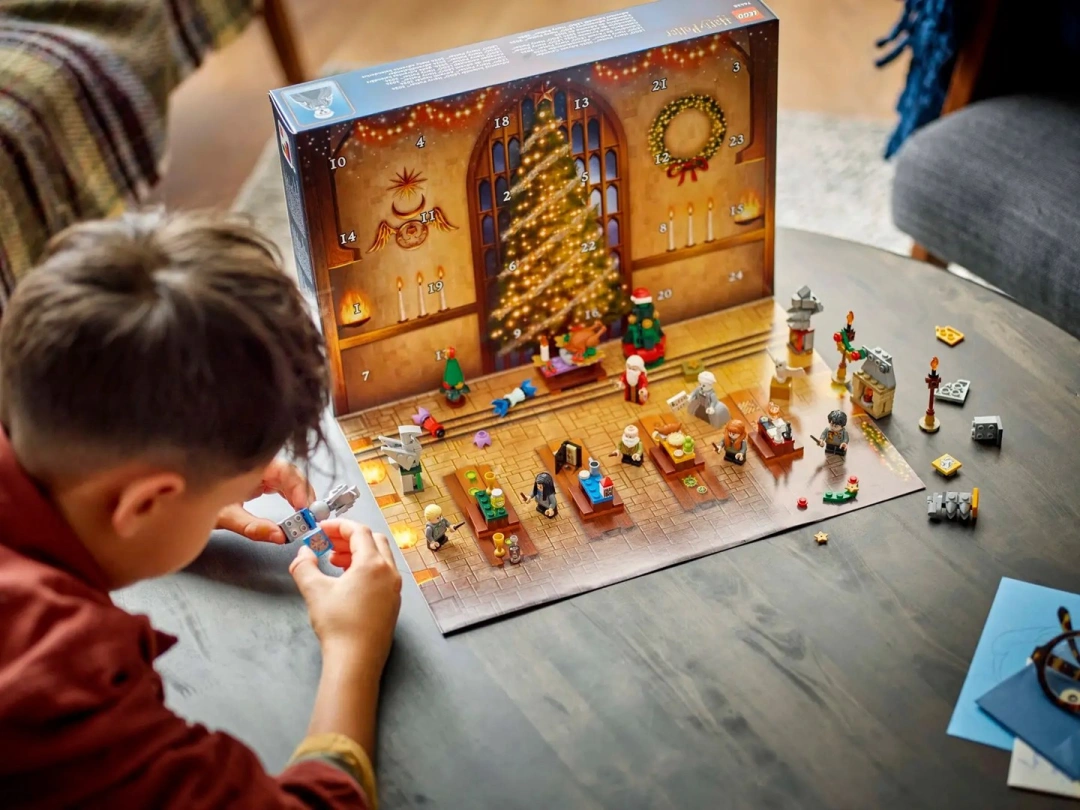 LEGO Harry Potter 76438 Adventní kalendář 2024