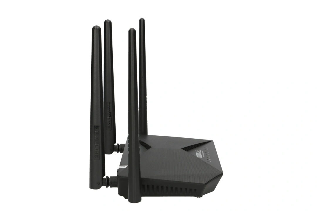 TOTOLINK A3002RU_V3 - trådløs router -