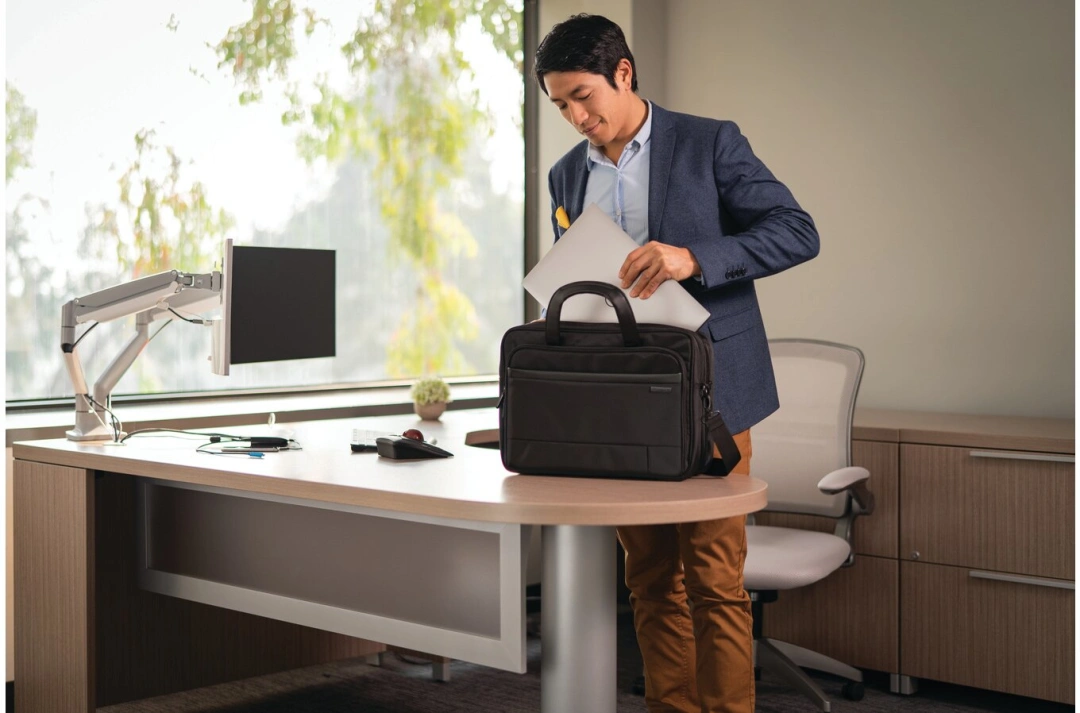 Kensington Contour 2.0 Laptop Briefcase 15,6" (K60386EU)