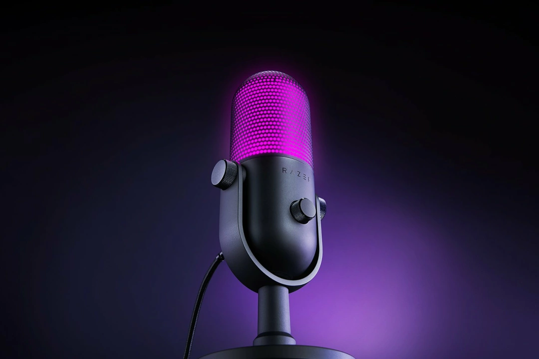 Razer Seiren V3 Chroma, černá