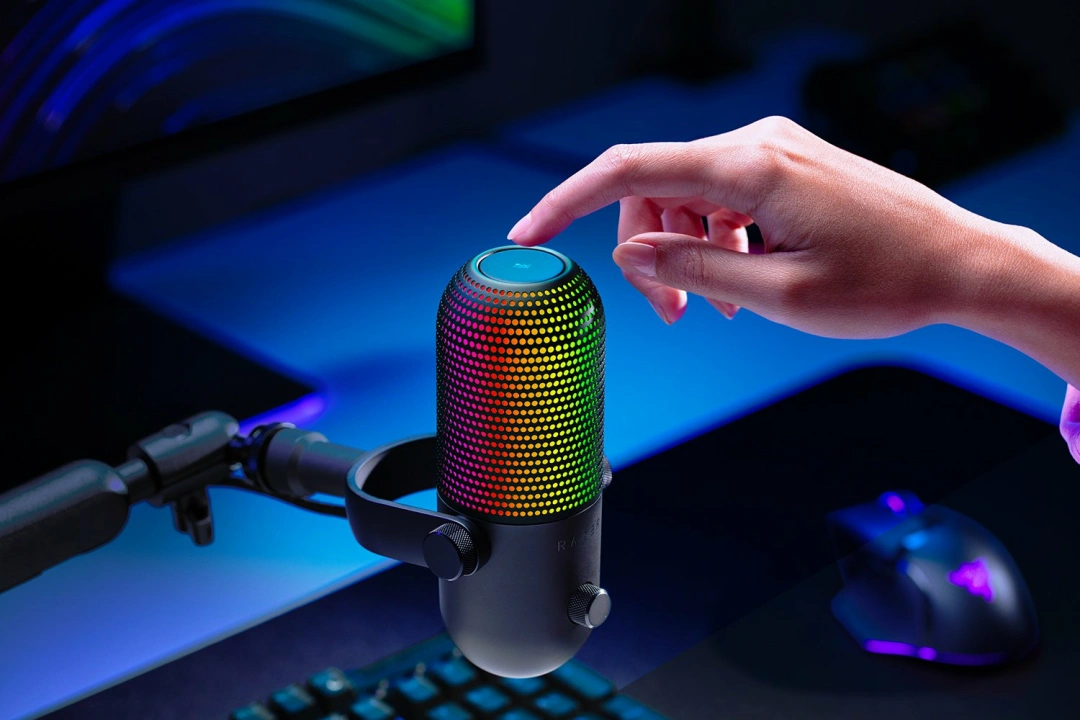 Razer Seiren V3 Chroma, černá