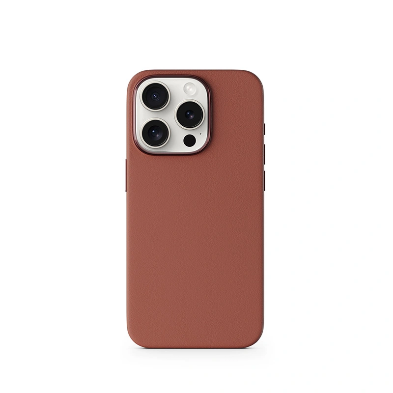 EPICO MagLeather case iPhone 15 Pro brwn