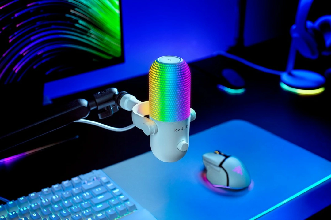 Razer USB mikrofon SEIREN V3 Chroma White RZ19-05060200-R3M1